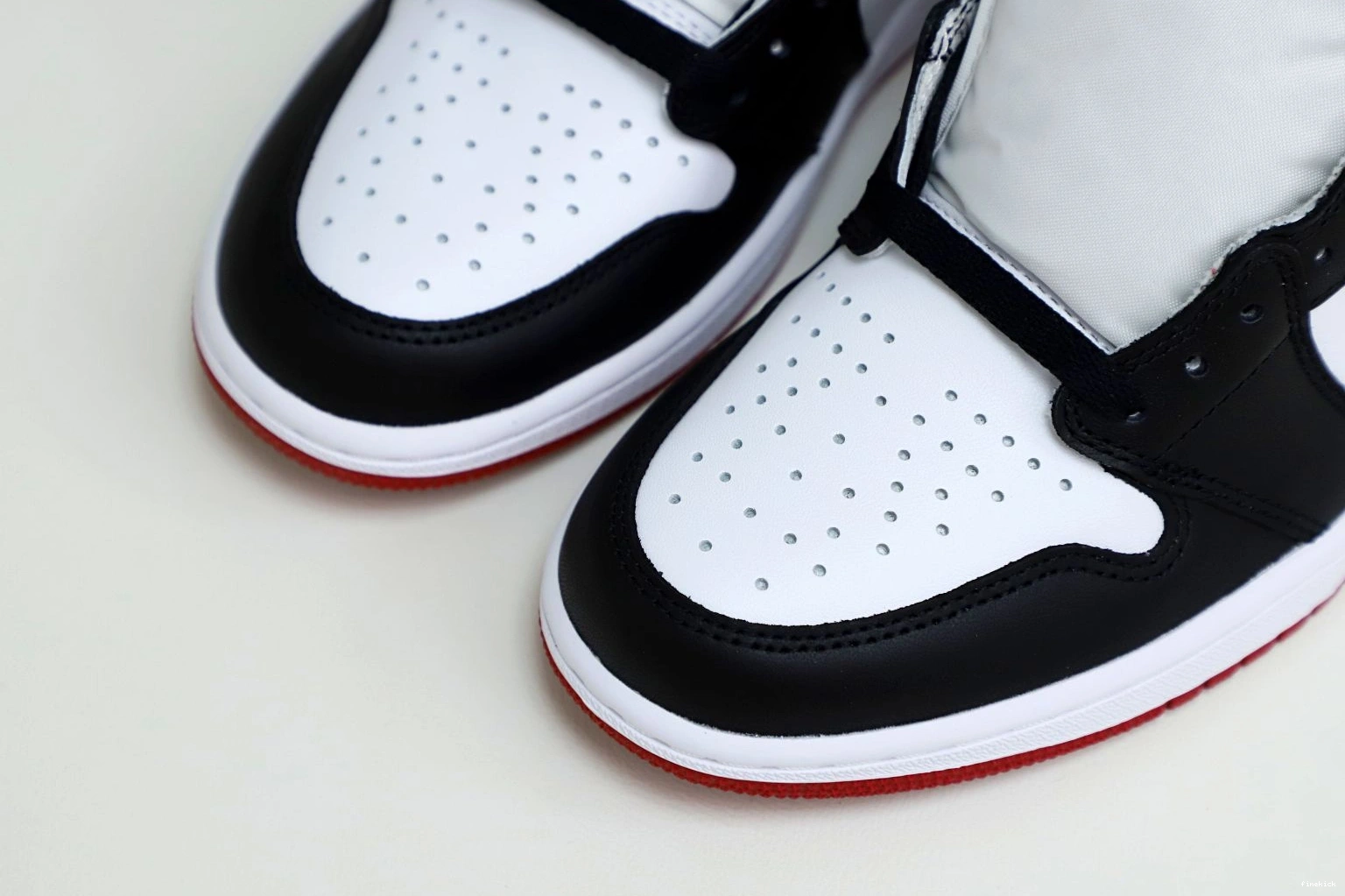 Retro 1 Toe Jordan (2016) Air Black 1120